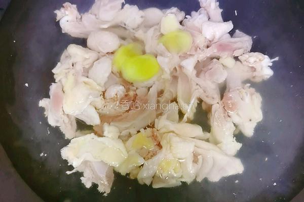 鸡腿肉鸡汁捞面的做法图解4