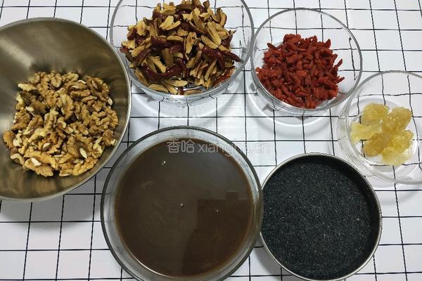 纯手工鲜制原味阿胶糕的做法图解2