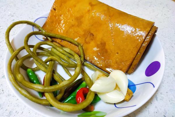 凉拌豆芽菜的做法图解3