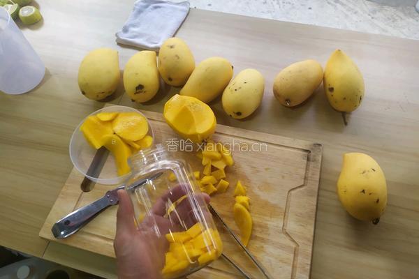 杨枝甘露(正宗详细做法）的做法图解1