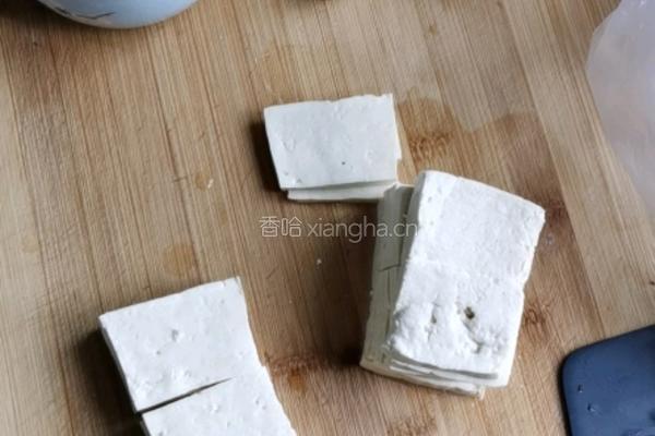 香煎豆腐的做法图解1