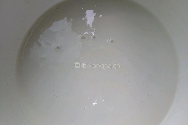 葱花鸡蛋红薯饼的做法图解1