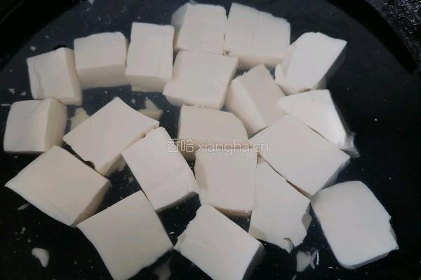 鸭血豆腐的做法图解2