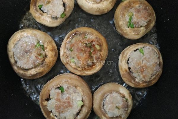 瘦肉酿口菇的做法图解4