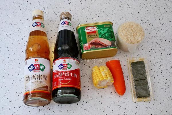 午餐肉饭团的做法图解1