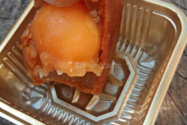 广式蛋黄月饼的做法图解18