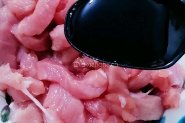 孜然炒圆葱里脊肉的做法图解5
