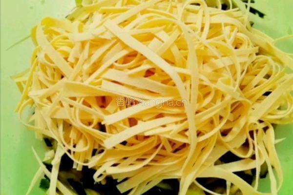凉拌干豆腐丝的做法图解4