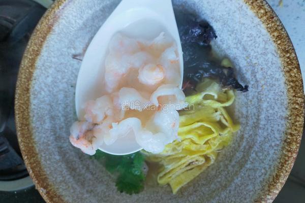 红油虾片的做法图解5