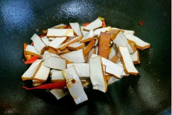 芹菜炒香干的做法图解6