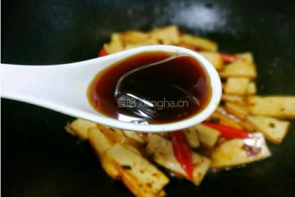 芹菜炒香干的做法图解7
