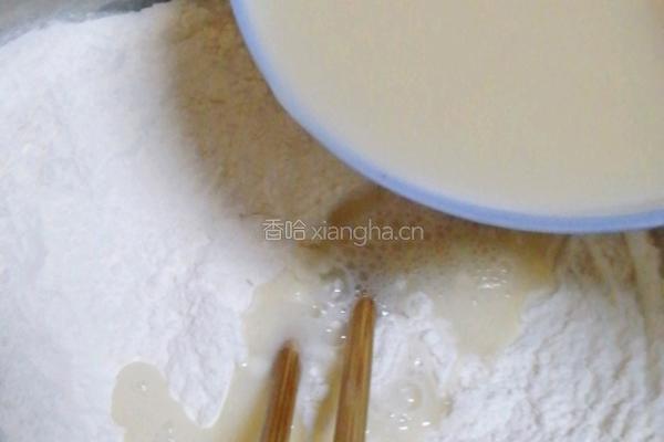 白莱肉包的做法图解1