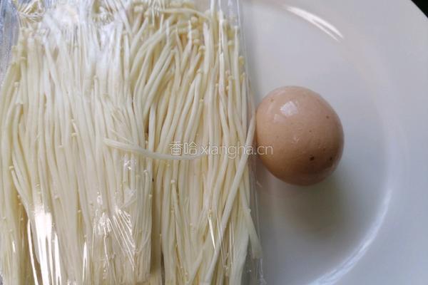 油炸金针菇的做法图解1