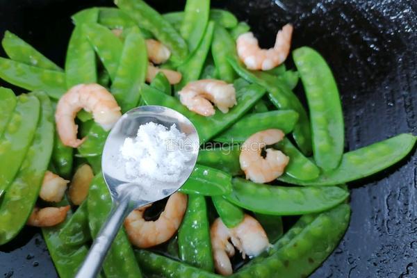 荷兰豆炒虾仁的做法图解6