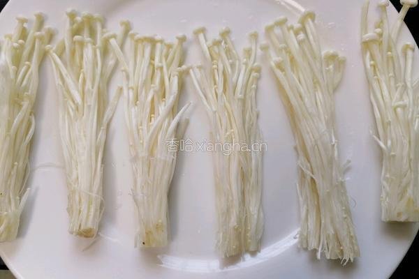豆皮金针菇卷的做法图解2