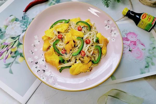 金针菇炒蛋