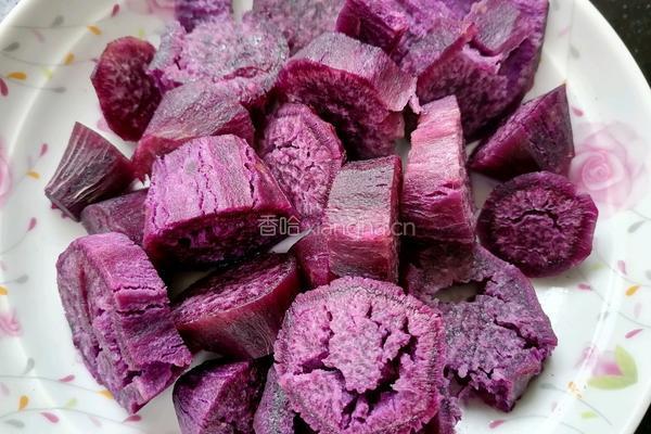 紫薯芝麻饼的做法图解2