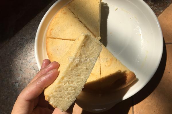 简单的电饭煲蛋糕（可以不用称量）的做法图解15
