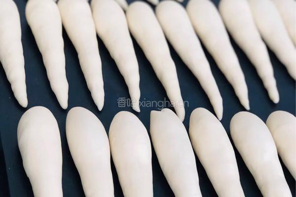 日式盐可颂的做法图解4