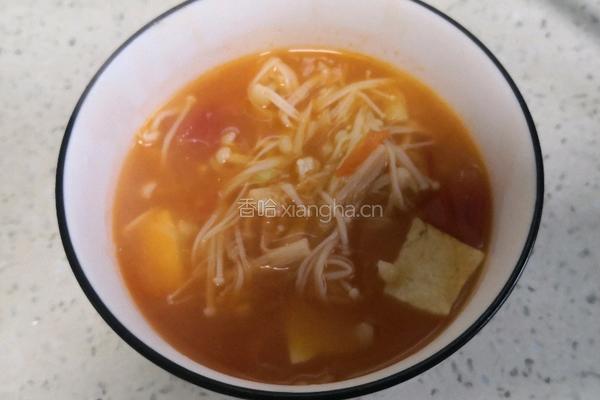 金针菇豆腐汤