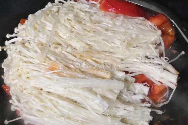 金针菇豆腐汤的做法图解6