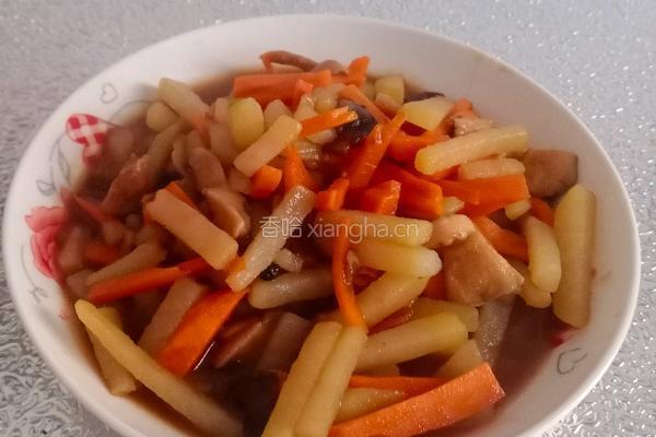 香菇炒土豆条