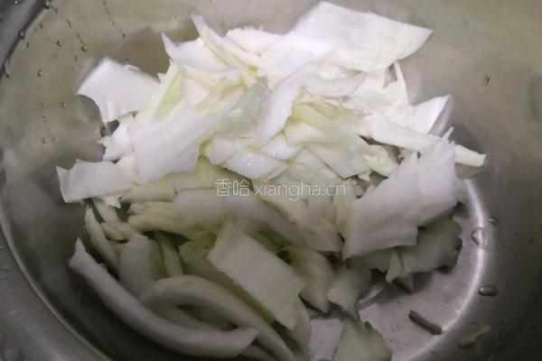 醋溜白菜的做法图解2
