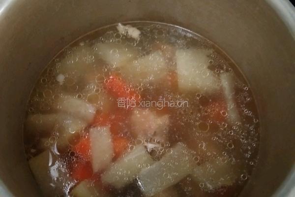 排骨冬瓜胡萝卜汤的做法图解6