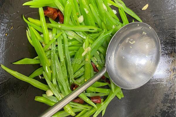爆炒刀豆丝——超好吃的快手菜的做法图解5