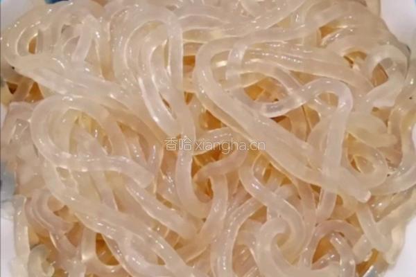 白菜炒粉条的做法图解4