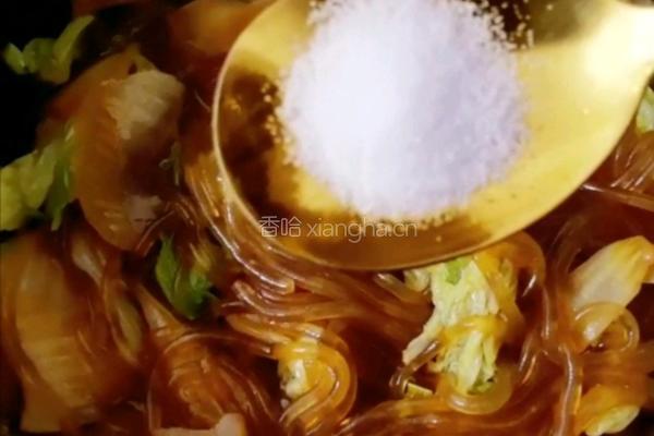 白菜炒粉条的做法图解10