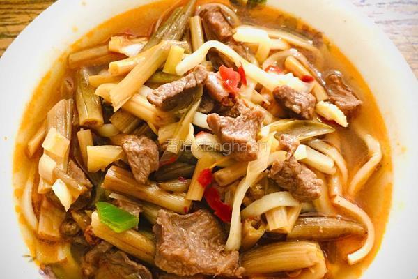 黄花菜牛肉臊子面的做法图解13