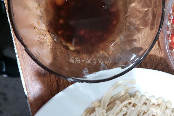 蒜香金针菇的做法图解4