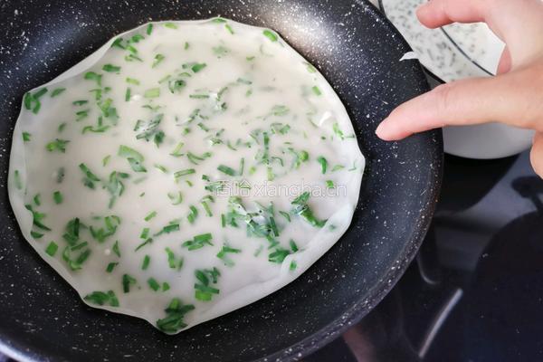 陕西特色小吃 韭菜煎饼 的做法图解20