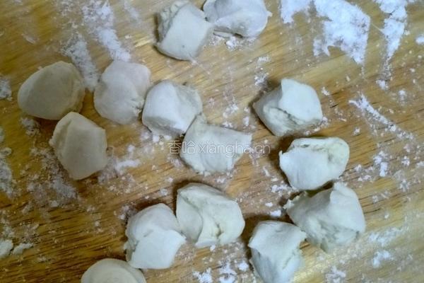 酸汤水饺的做法图解3