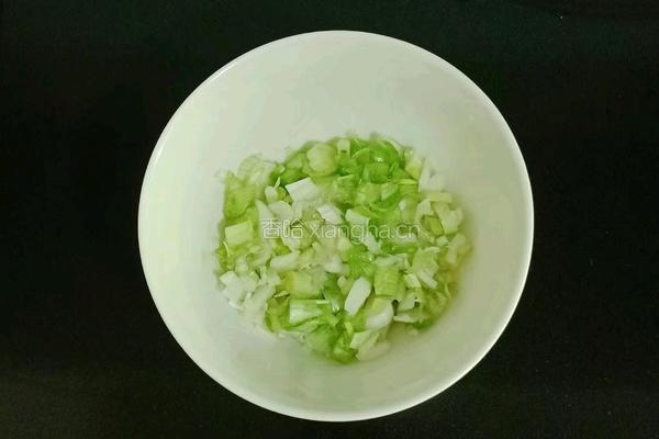饺子皮版时蔬肉饼的做法图解8
