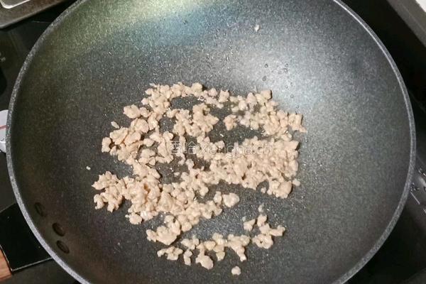 饺子皮版时蔬肉饼的做法图解10