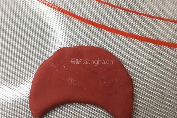 让你爱不释手停不下来的零食小馒头~圣诞老人的做法图解5