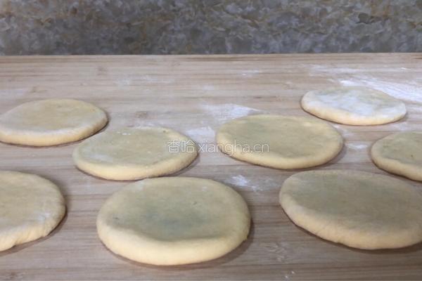 红薯豆沙饼的做法图解9