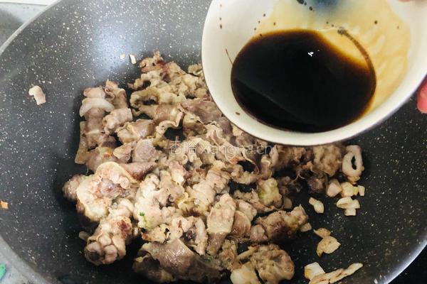 堪比吉野家的秘制肥牛饭，你一定要试试的做法图解9