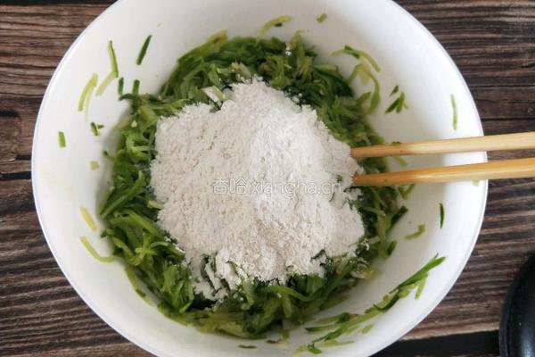 萝卜丝丸子的做法图解11