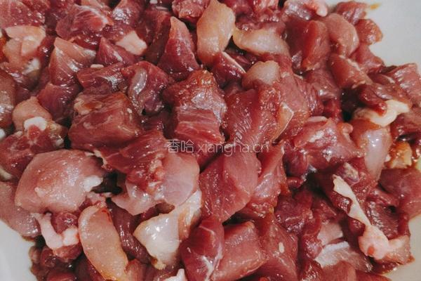 香辣孜然肉酱的做法图解1
