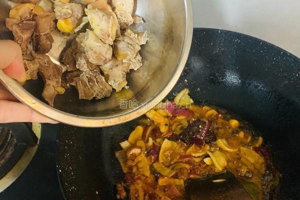 土豆豆角烧鸡肉的做法图解4
