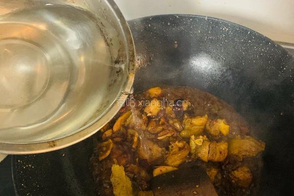 土豆豆角烧鸡肉的做法图解6