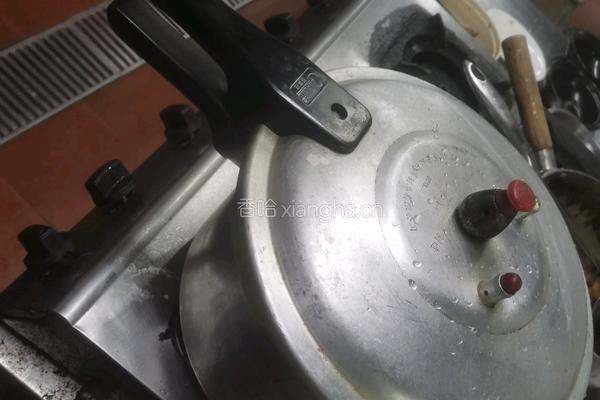 土豆焖鸭的做法图解6