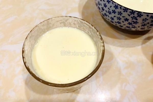 香甜牛奶玉米汁的做法图解4