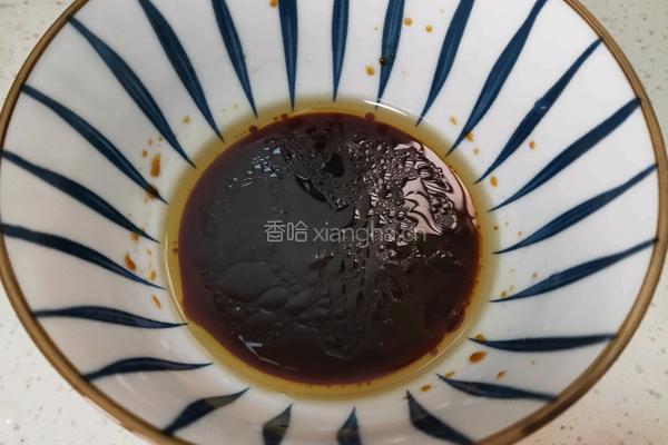 太太乐鸡汁面的做法图解1