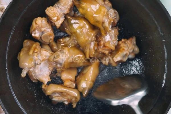 黄豆焖猪蹄的做法图解4
