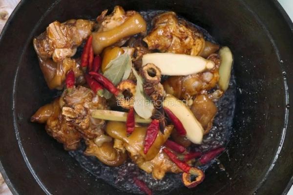 黄豆焖猪蹄的做法图解6