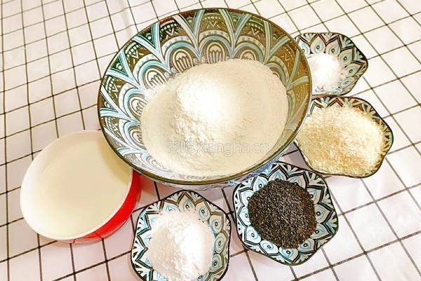 黑芝麻心形煎饼的做法图解2
